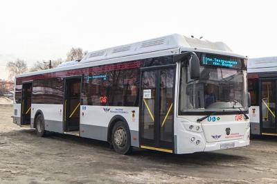 В Рязани автобус №11 следует до конечной остановки